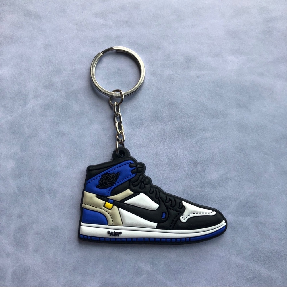 OFF-WHITE x Nike Shoe Keychain